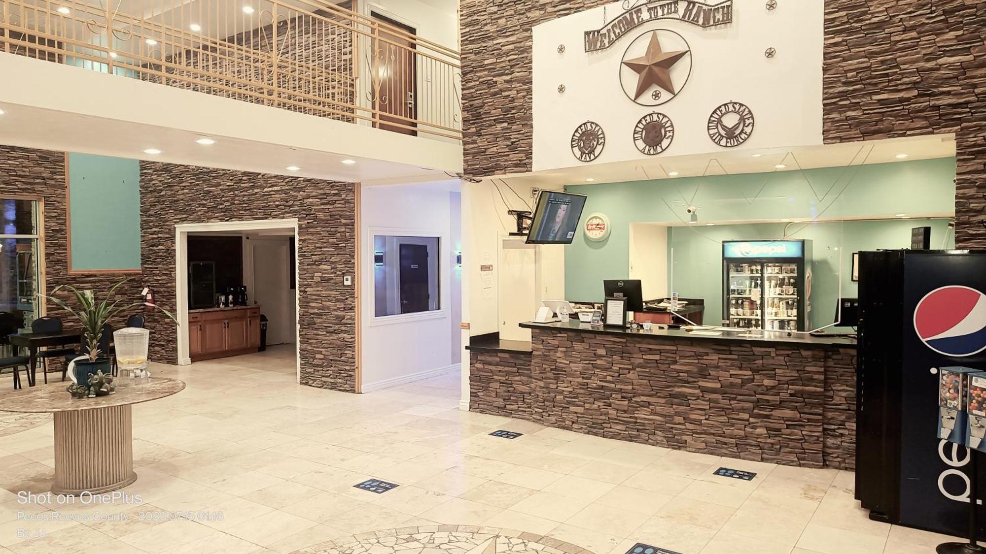 B&J Hotel And Apartments Pecos Exterior foto